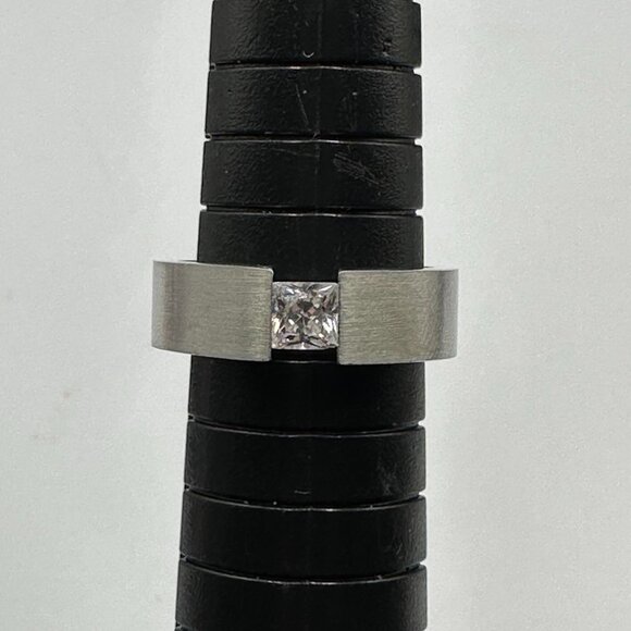 Stainless Steel Ring Size 6.5 Channel Set Clear Princess Cut Stone Modern Band - Picture 1 of 10